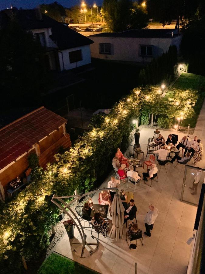 Hotel Mazurek Kolo  Exterior photo